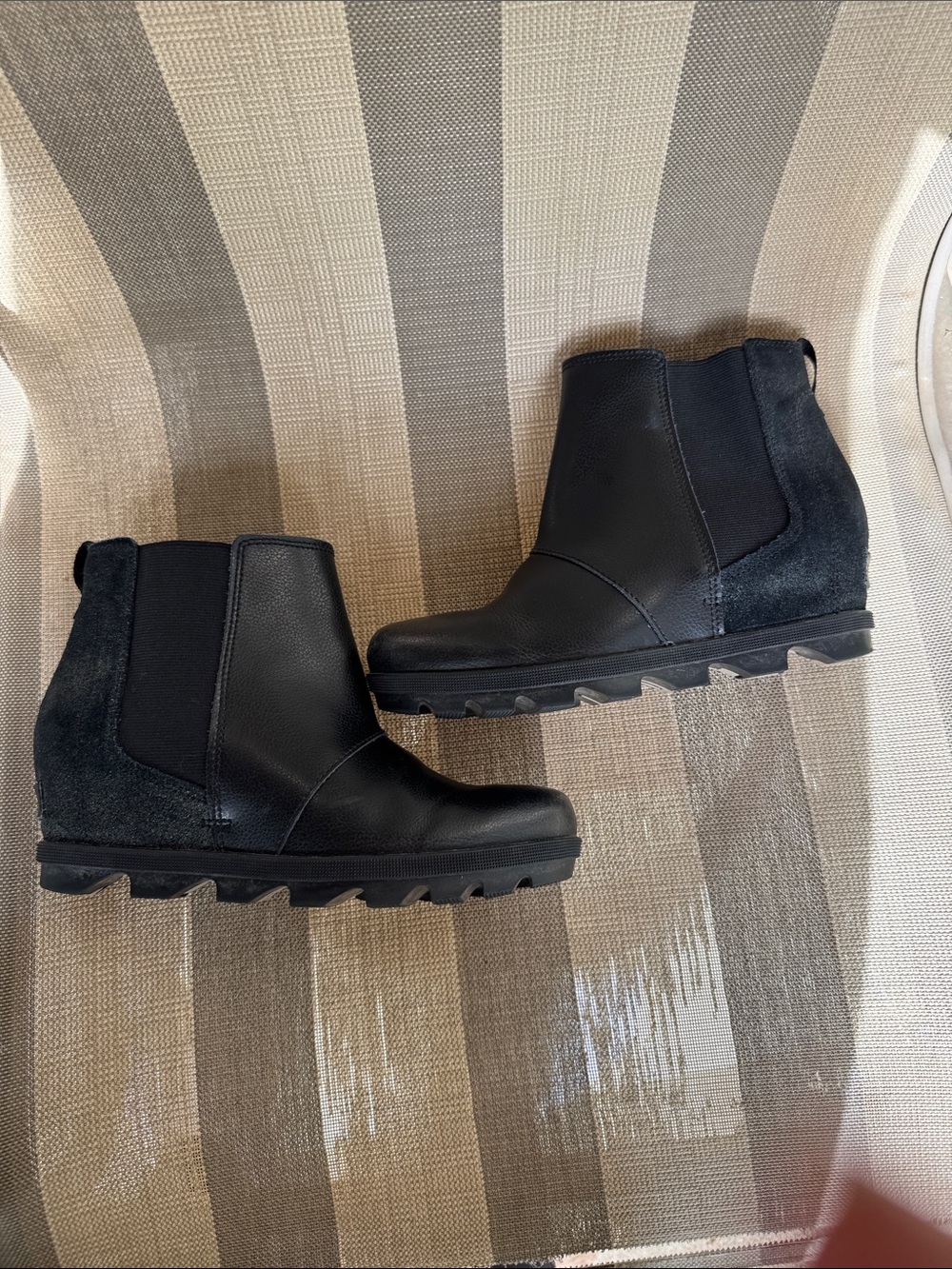 Sorel boots size 5